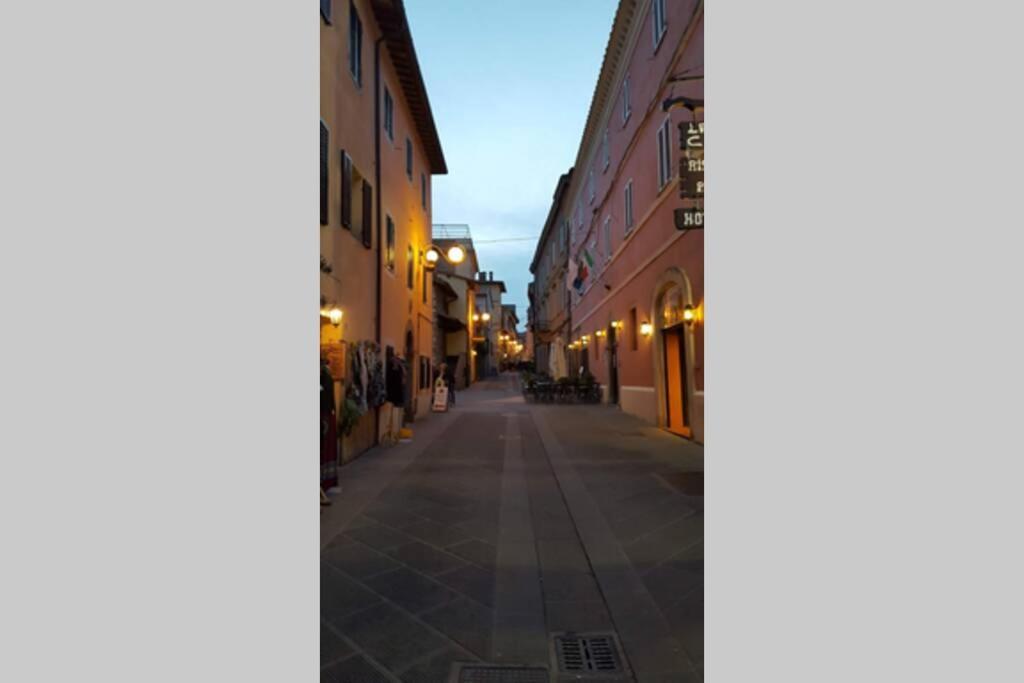 קאסטיגליונה דל לאגו Bellavista La Tua Romantica Vacanza Sul Trasimeno מראה חיצוני תמונה